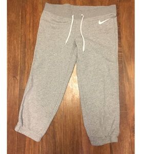 Nike Crop Sweats