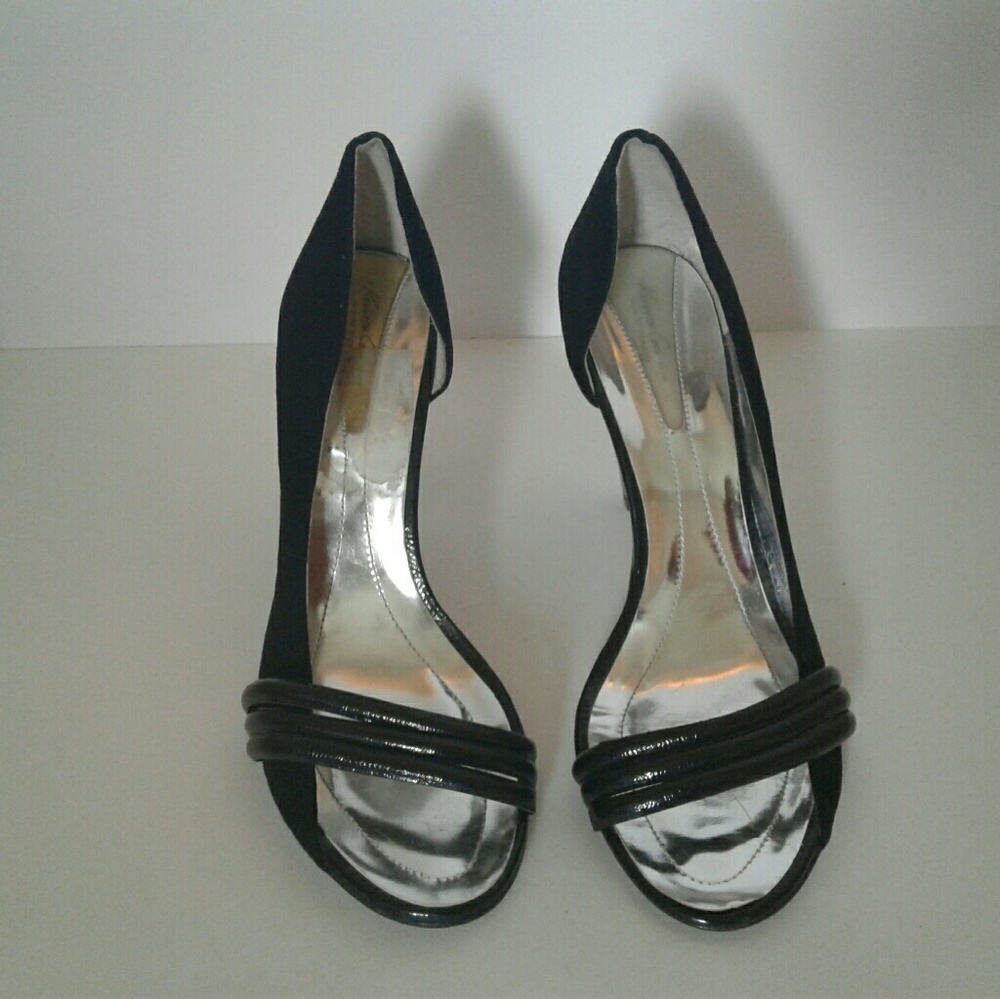 Classy one sided open toe shoes