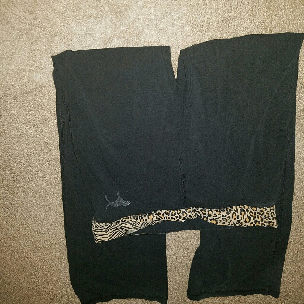 Yoga pants