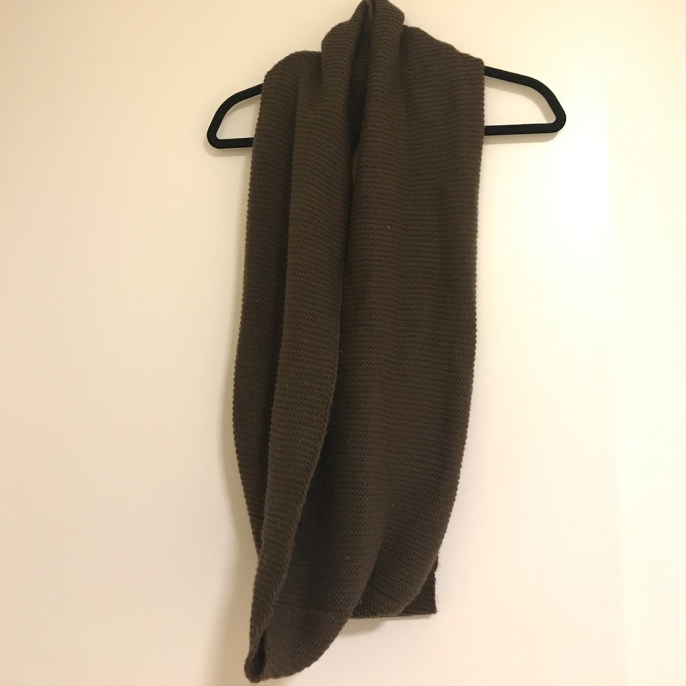 Cowl scarf