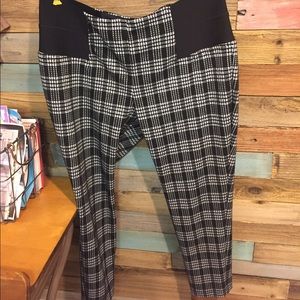 Investments Leggings