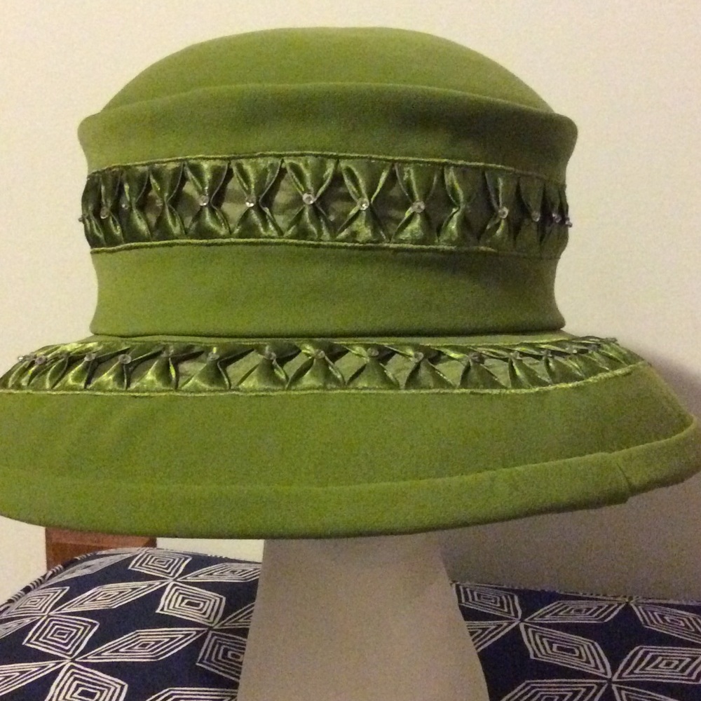 Sunday Hat... vintage