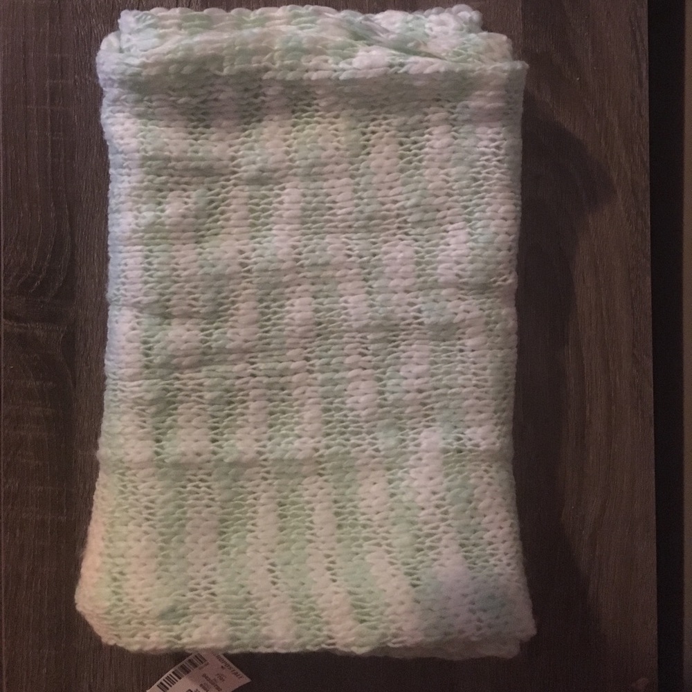 Aeropostale Infinity Loop Scarf