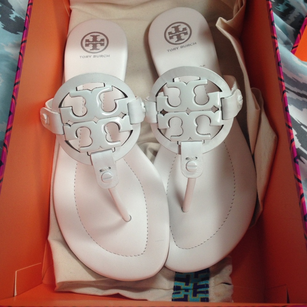 *BRAND NEW* Tory Burch White Miller