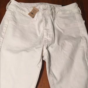 American Eagle white jeggings