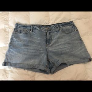Lauren Conrad jean shorts