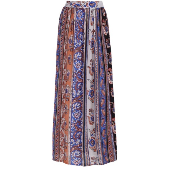  High Slit Maxi Skirt - Picture 5 of 7