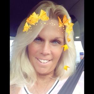 Meet your Posher, Brenda