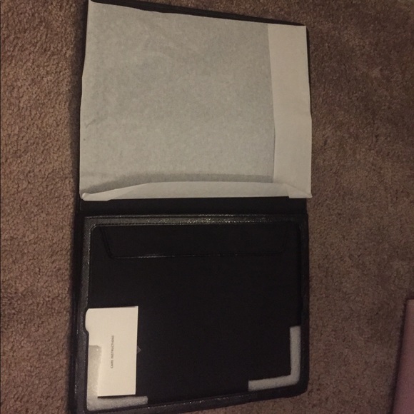 Coach tablet case - Picture 2 of 4