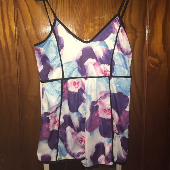 Dresses & Skirts - Watercolor romper 🌈