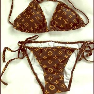 👄LV Logo Bikini Set👄