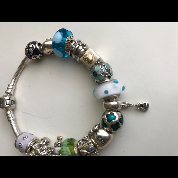 Authentic Pandora bracelet set with charms - Picture 2 of 6