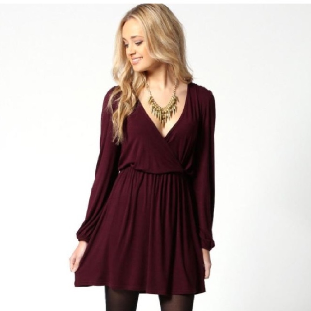 NWOT Boohoo Casual Dress