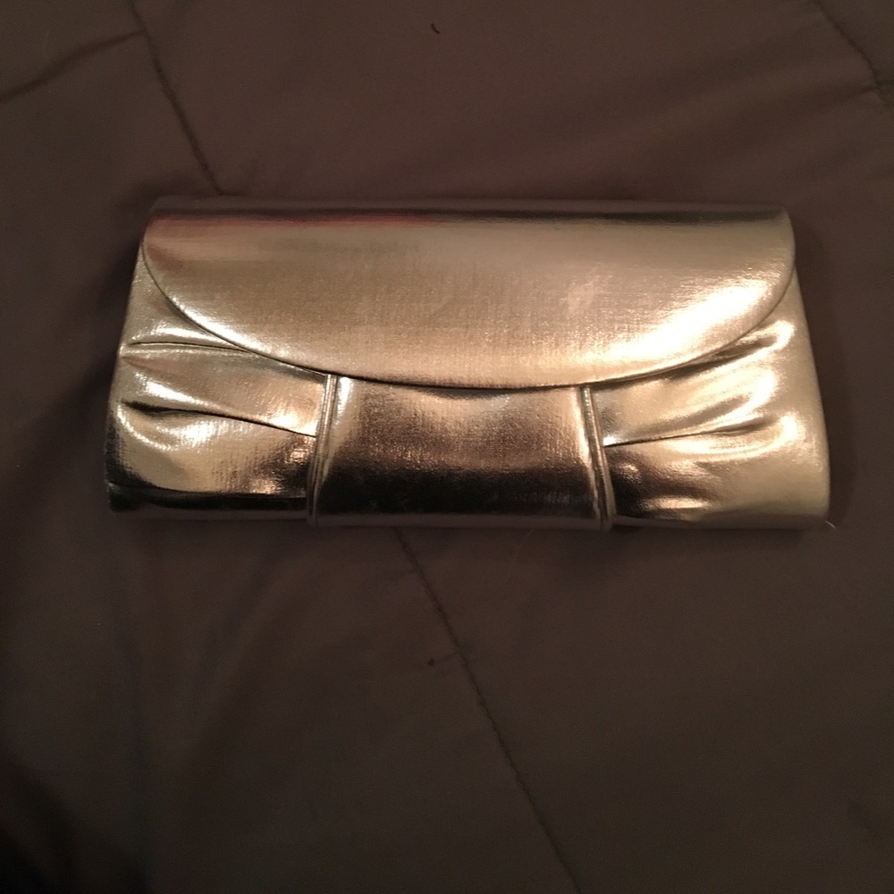 Sliver clutch