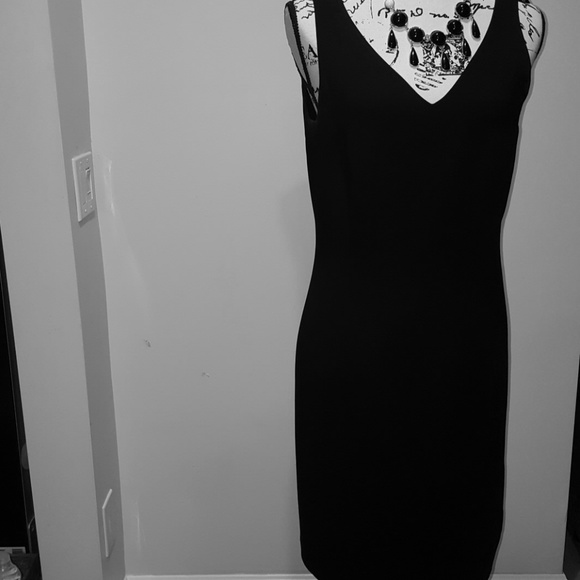 preview Dresses & Skirts - Black Sleeveless Dress