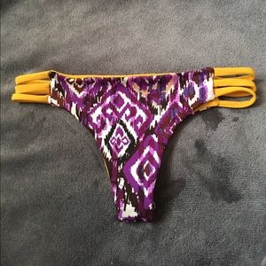 Leila brand Fin bikini bottoms