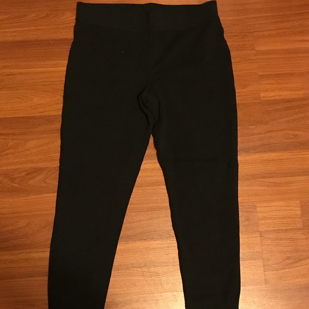 Black express leggings.