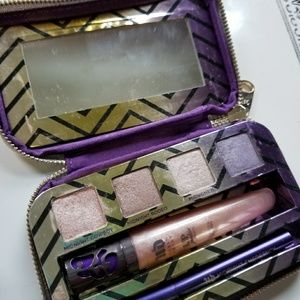 Vintage Urban Decay Midnight Emergency palette