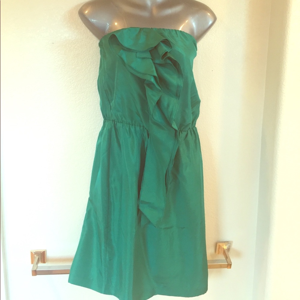 ANN TAYLOR, tube top front ruffles