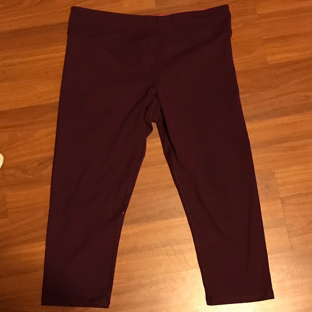 Capri length leggings