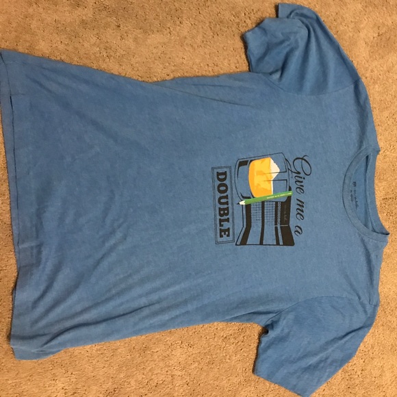 Travis Mathew t-shirts --XL - Picture 2 of 8