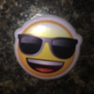 Meet your Posher, Dara