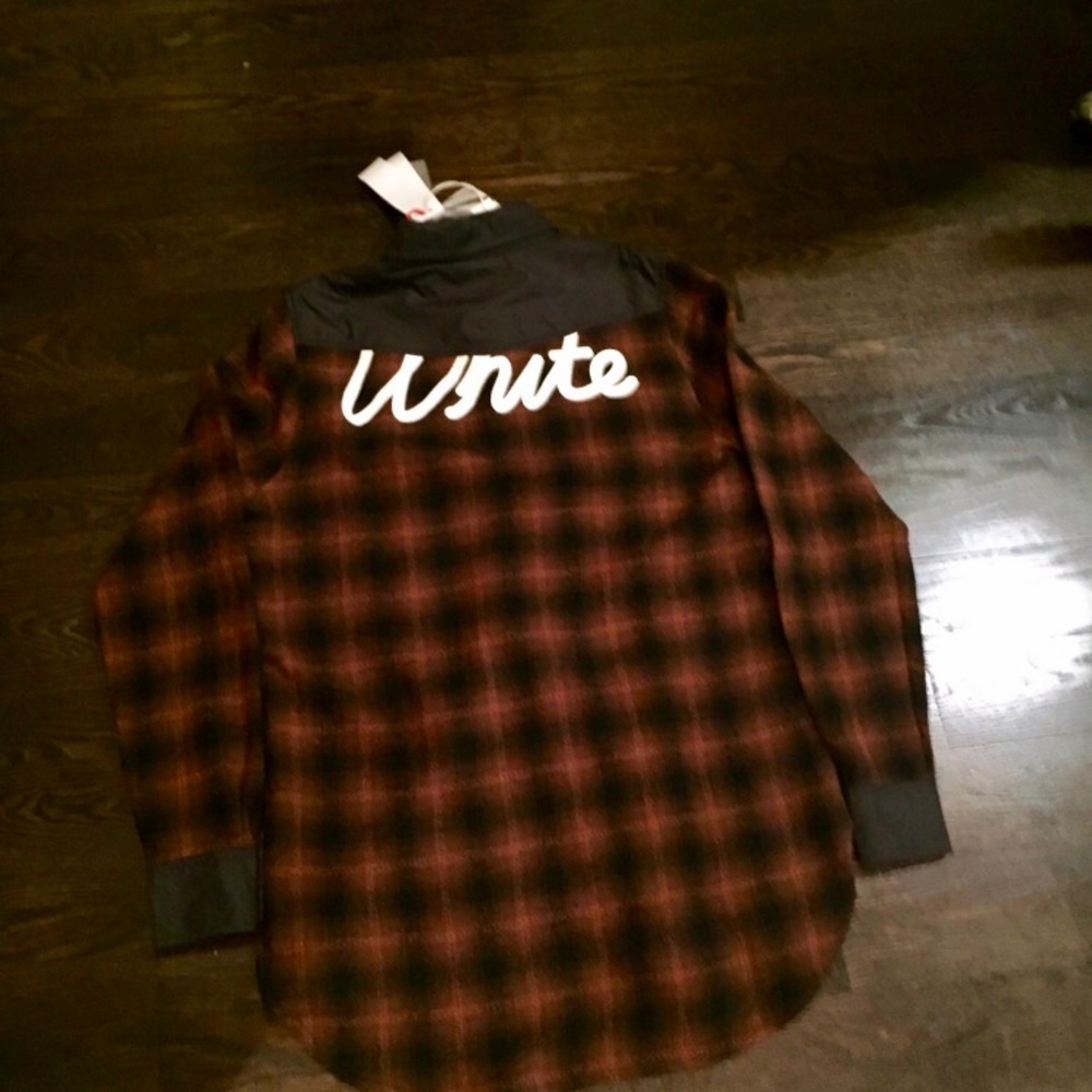 Off-White Flannel (100% Authentic)