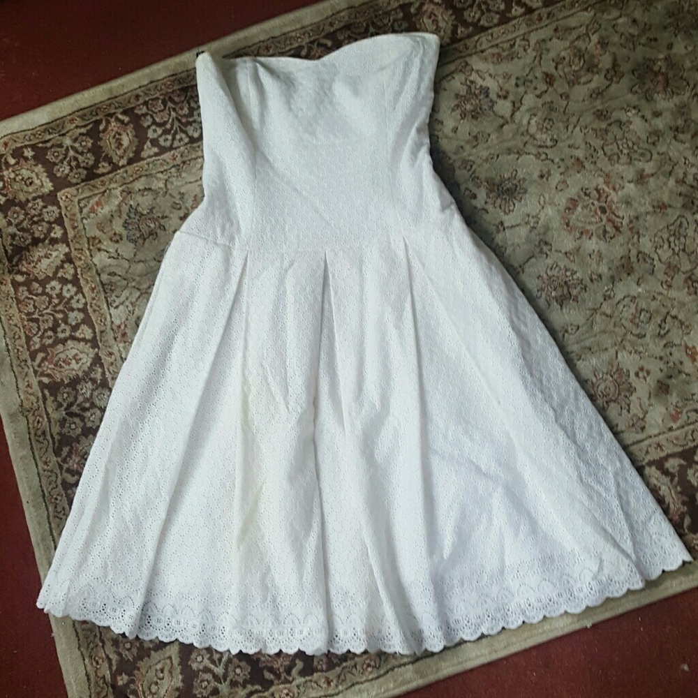 Strapless eyelet Dress