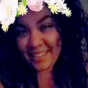 Meet your Posher, Maya