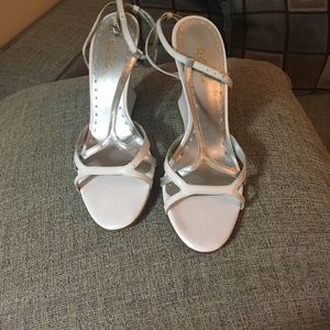 BCBG Paris white and silver wedges!