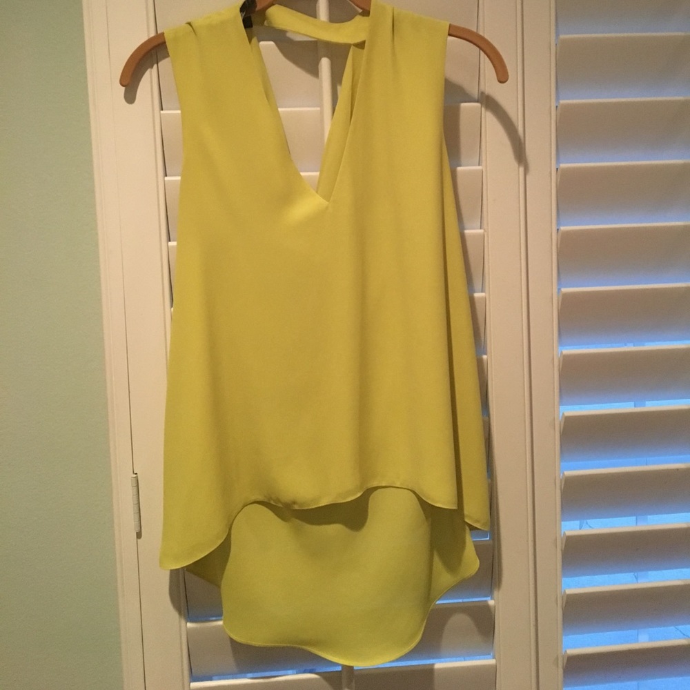 BCBG Maxazria Top