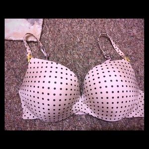 Light pink Victoria Secret Bra