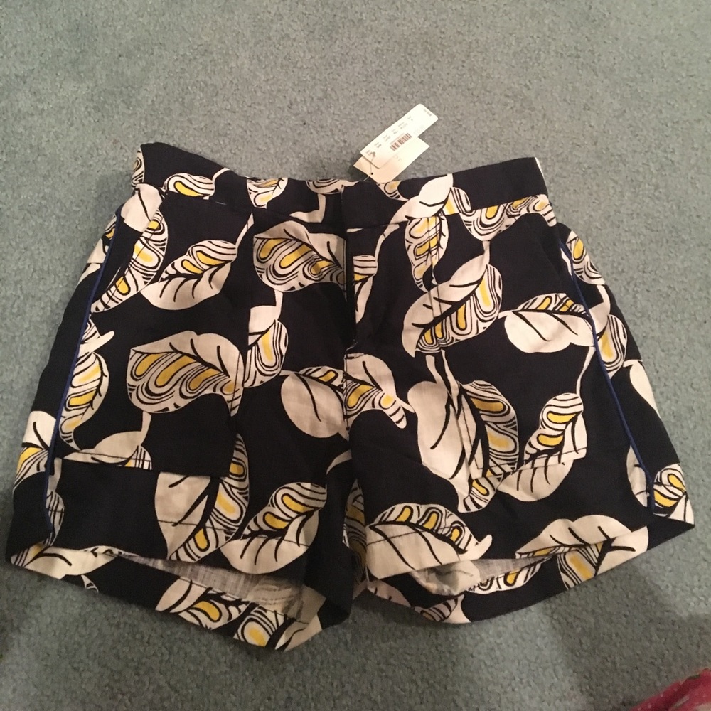 Jcrew factory leaf print shorts NWT