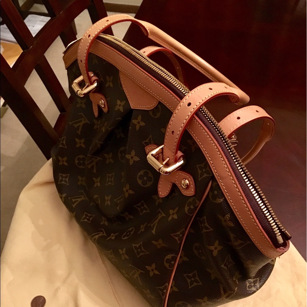 Additional photos for authentic LV Tivoli GM - Picture 8 of 8