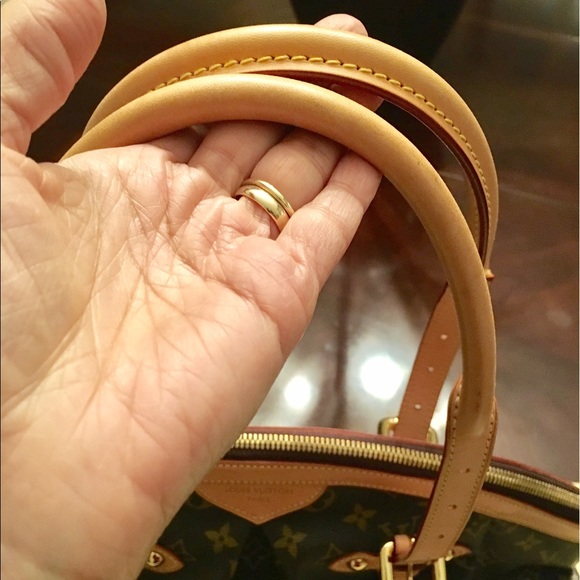 Additional photos for authentic LV Tivoli GM - Picture 2 of 8