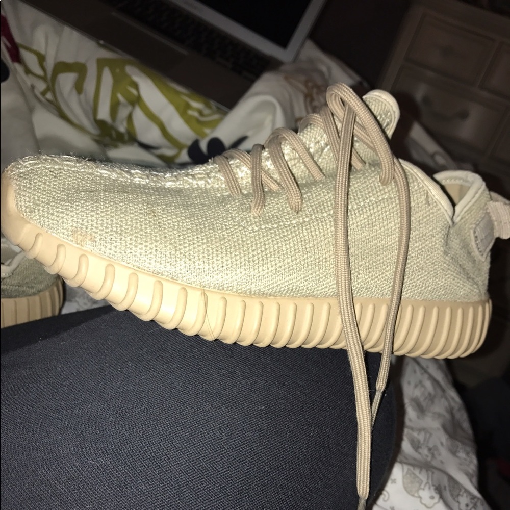 Inspired Yeezy Oxford sneaker