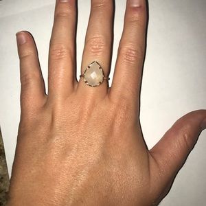 Kendra Scott rose quarts ring