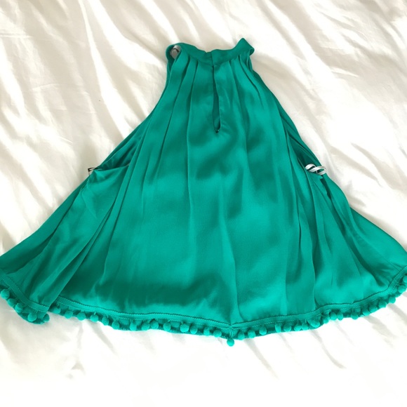 🐘Lovers + Friends  pom pom detail green top - Picture 2 of 8
