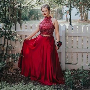 SHERRI HILL PROM DRESS