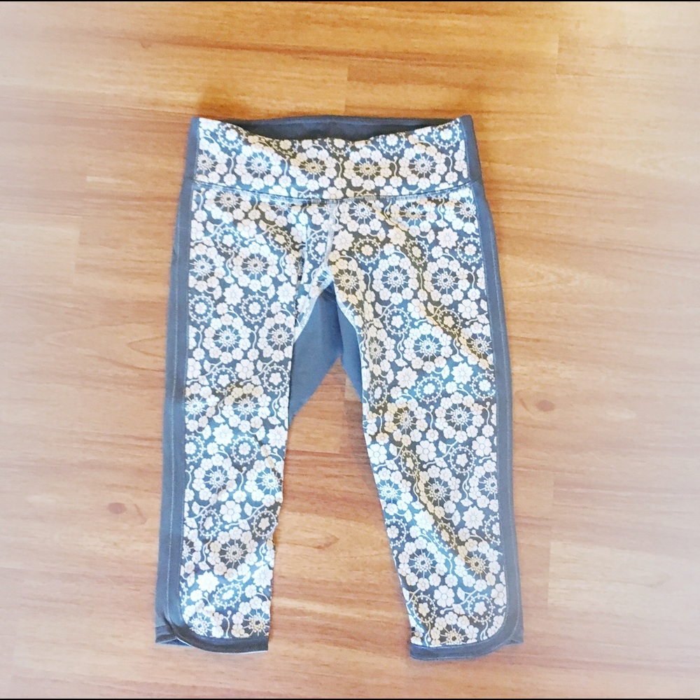 Lululemon Capris