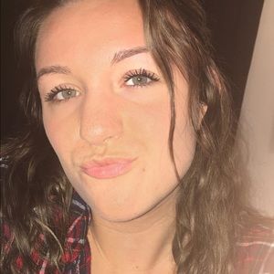 Meet your Posher, Kat