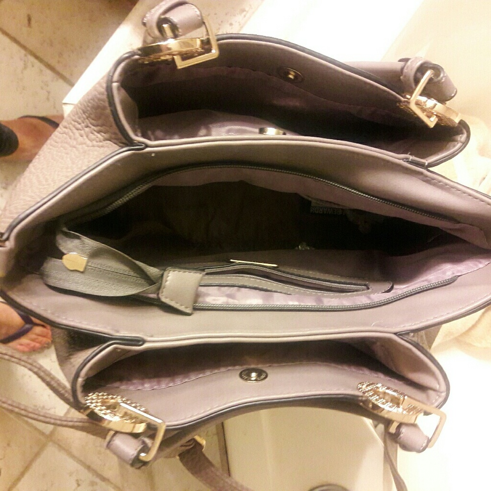 Purse - Picture 2 of 2