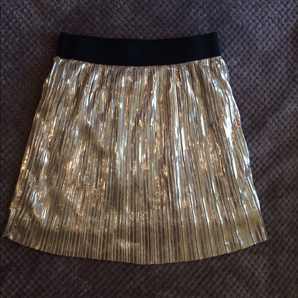 F21 Metallic Gold Pleated Skirt
