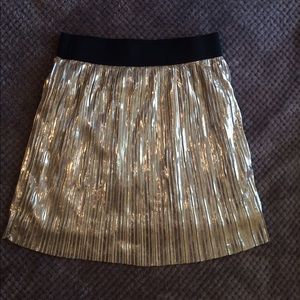 F21 Metallic Gold Pleated Skirt