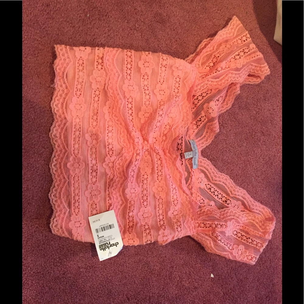 Cute lace crop top