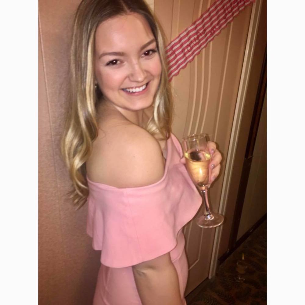 Meet your Posher, Samantha