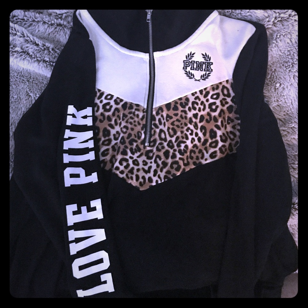 NEW RARE Victoria secret pink half zip