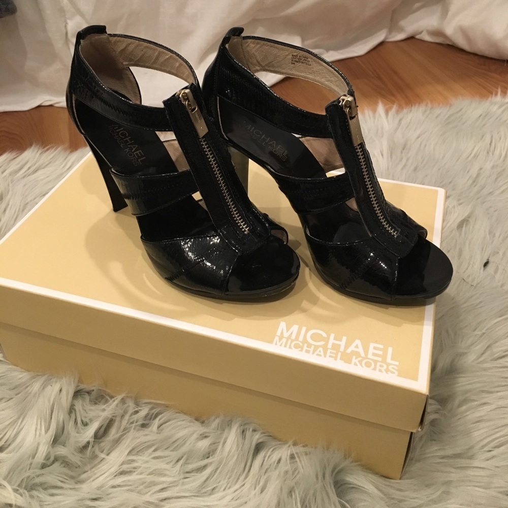 Michael Kors Zip-Up Heels