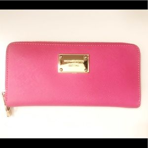 MICHAEL KORS Hot Pink Wallet