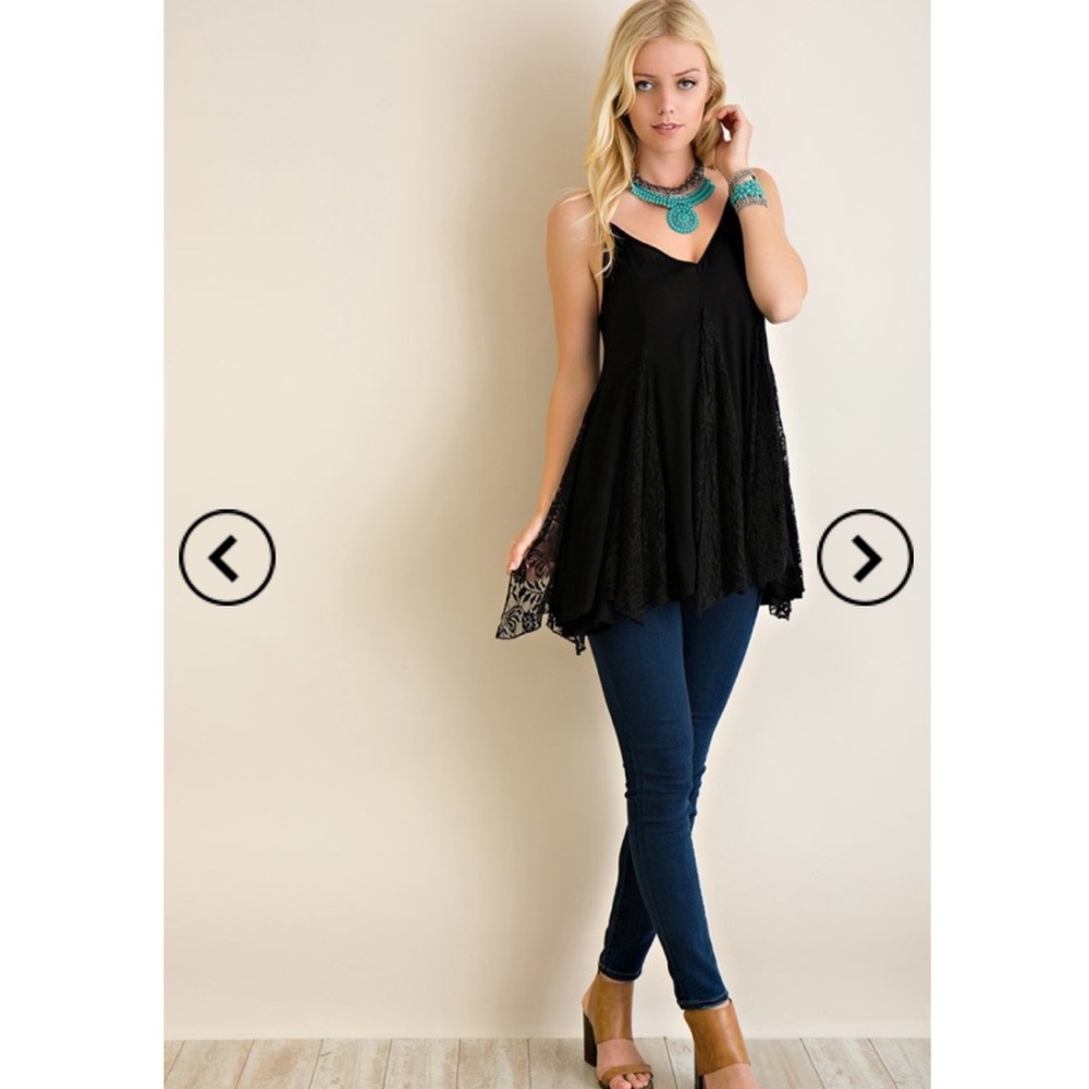 BLACK lace spaghetti strap tank top